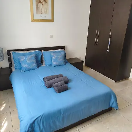 Apartment By The Pool Voroklini