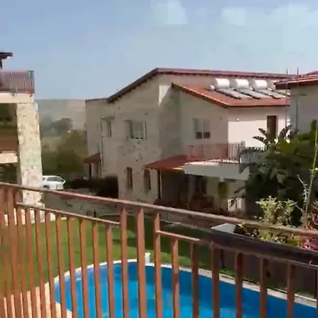 Apartment By The Pool